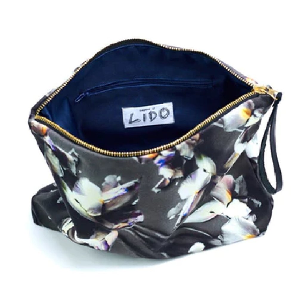 Legend of Lido big canvas pouch - flores in charcoal floral print